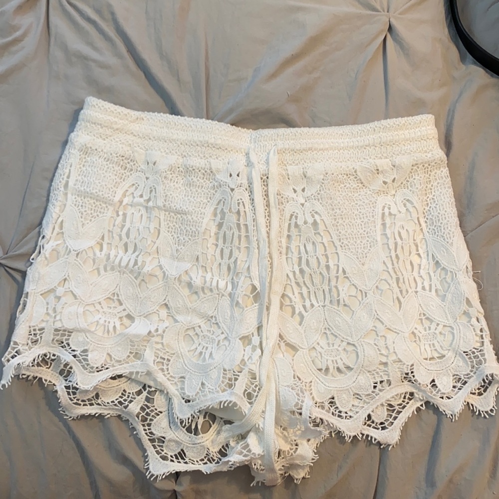 White lace shorts